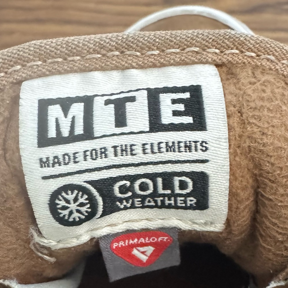 Vans Kids Sk8-Hi High-Top Sneakers Boot Made for the Elements Cold Weather - Picture 6 of 8